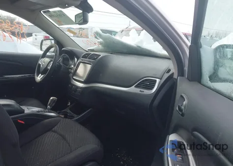 2014 Dodge Journey Sxt z USA, uszkodzony, nr VIN 3C4PDCBG9ET112224